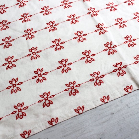 Matilda Jane Women's Size S Carolina White Red Eyelet Top V Neck - Picture 8 of 8